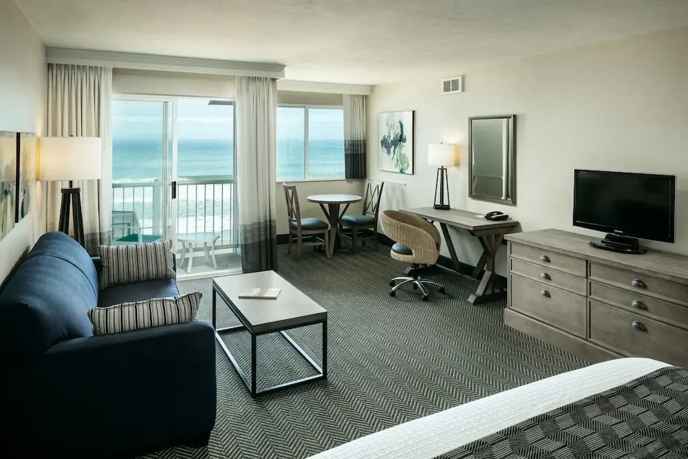 Best Western Beachfront Inn