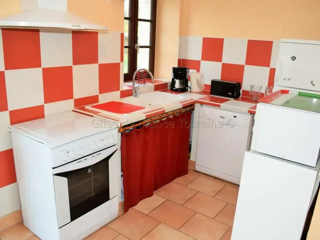 Gîte familial à Chemillé-sur-Indrois, 7 pers, confort et jardin - FR-1-381-375
