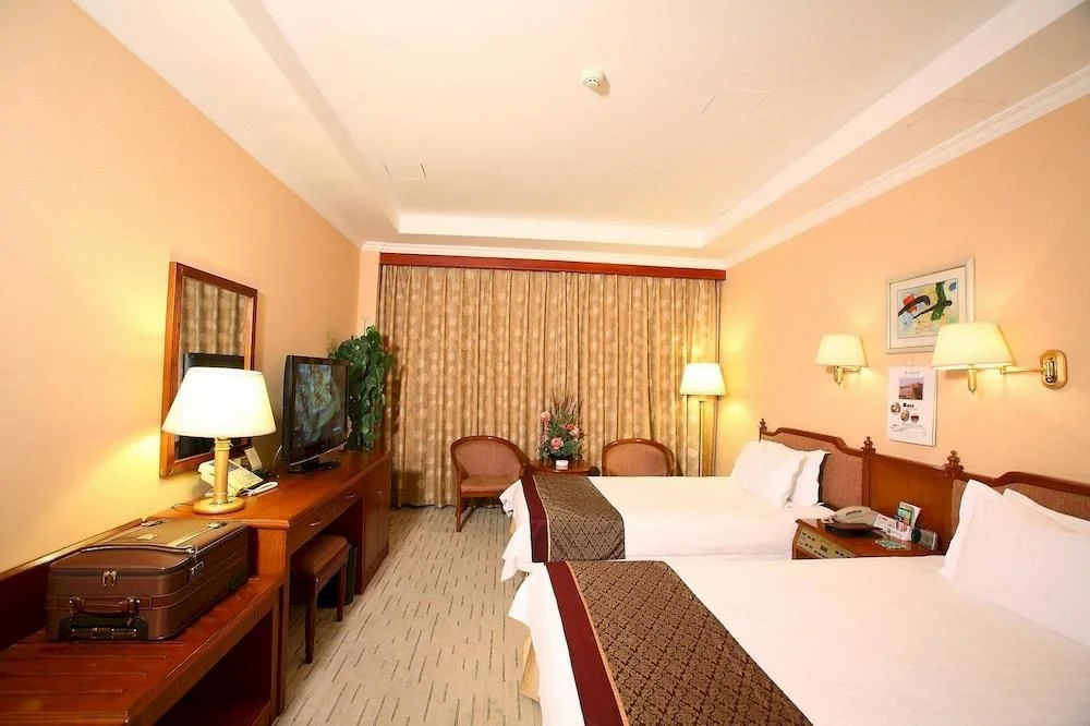 Golden Harbor Hotel