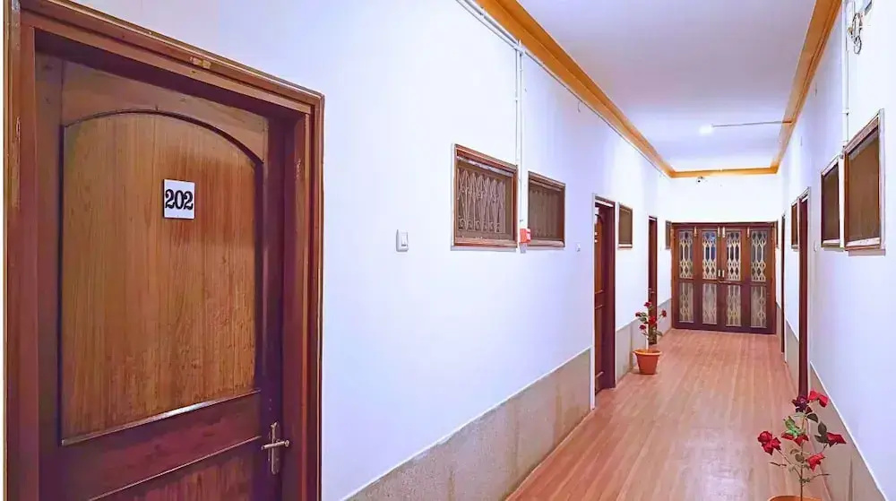 Hotel Vijay Deluxe