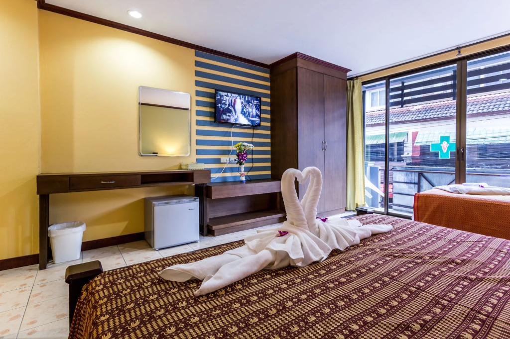 Royal Beach Residence, Patong Beach
