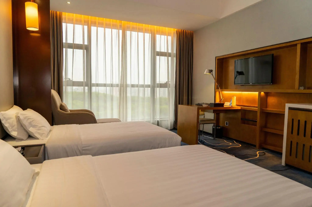 Easco Hotel