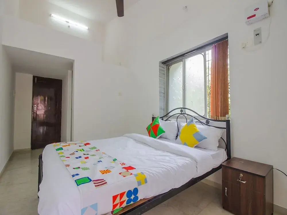OYO 18657 Home Comfortable 2BHK Alodna