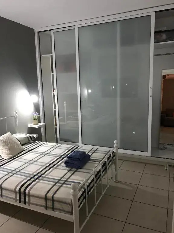Cozy 1 bedroom apartment close to the beach
