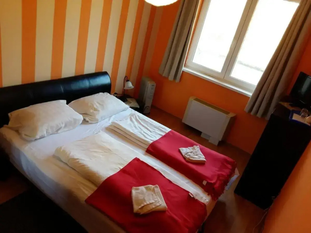 Gambrinusz Wellness Apartment De Lux