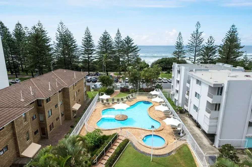 Ocean View Coastal Haven in Burleigh