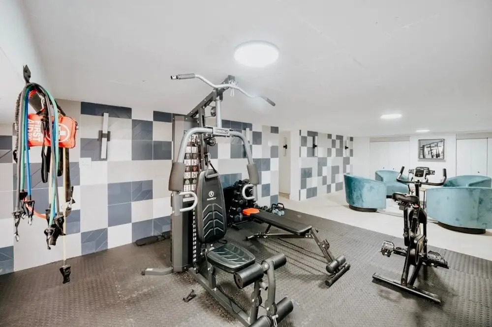 TWO Bedroom Apartment