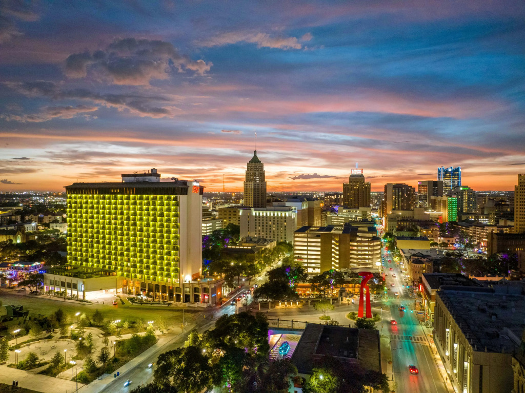 Hilton Palacio del Rio