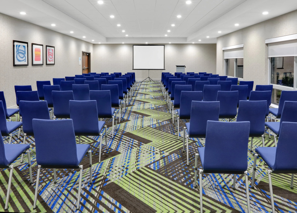 Holiday Inn Express & Suites DALLAS PARK CENTRAL NORTHEAST by IHG