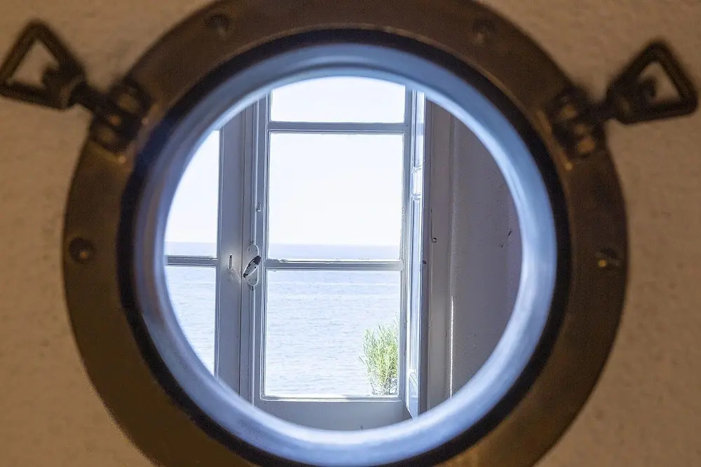 Il Mare di Camogli da un oblò