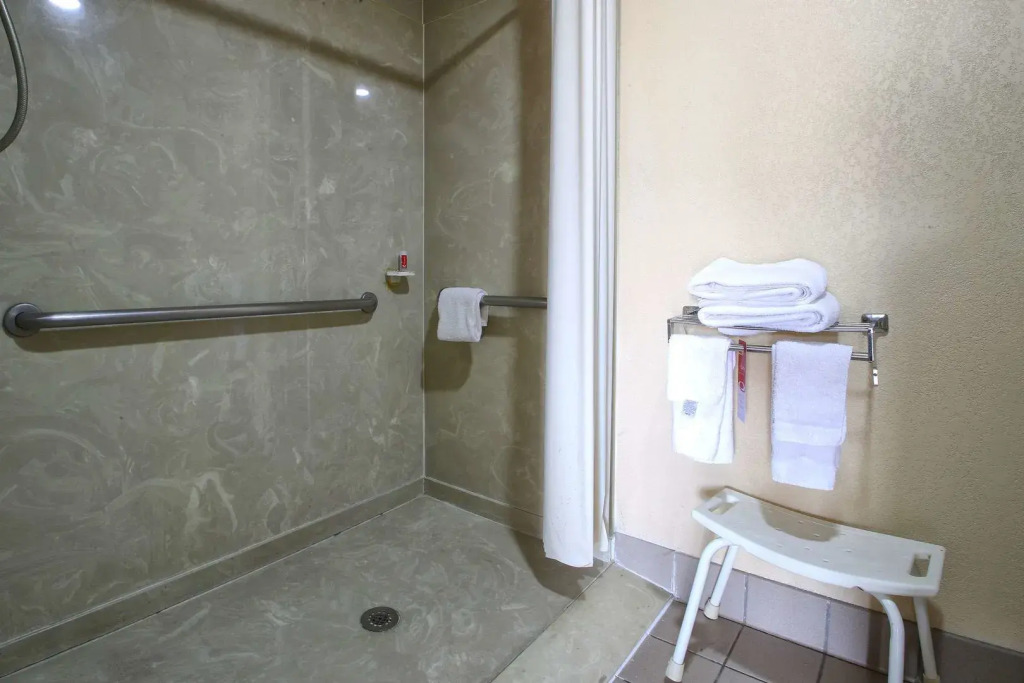 Econo Lodge Hillsboro