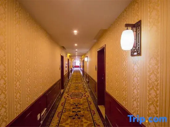 Shangding Hotel