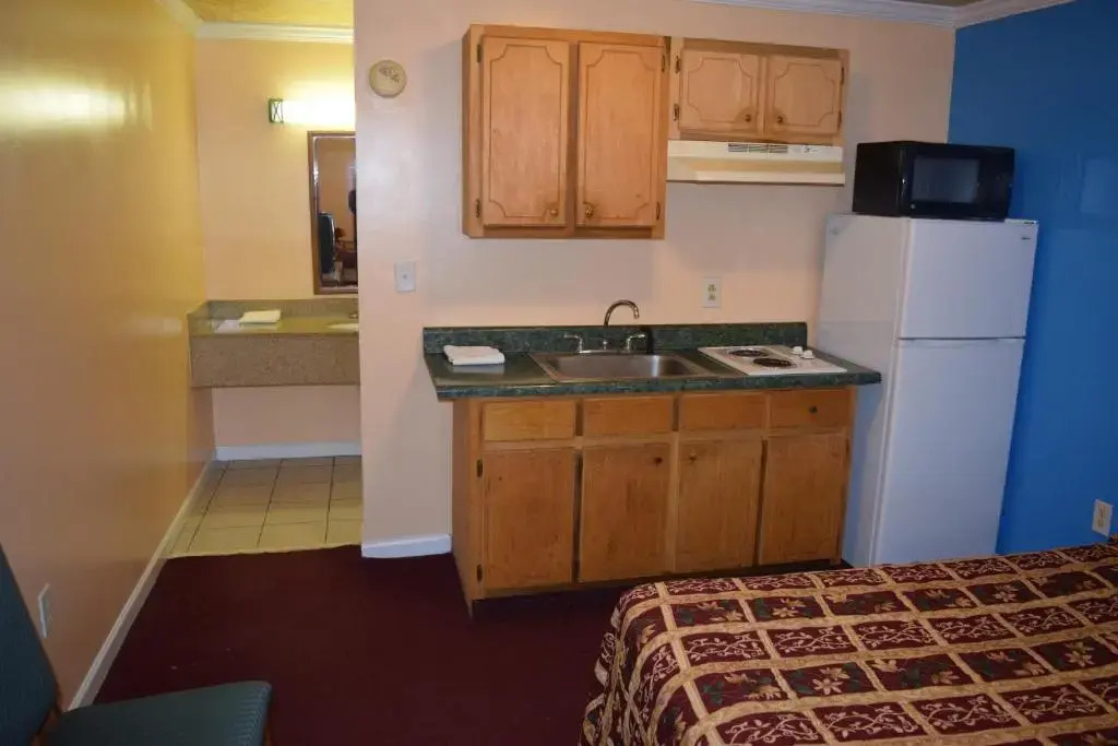Fort Eustis INN