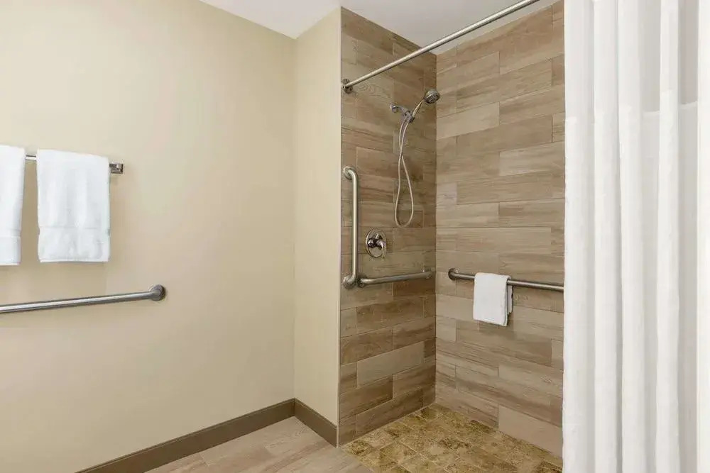 Hawthorn Suites by Wyndham Columbus Fort Benning