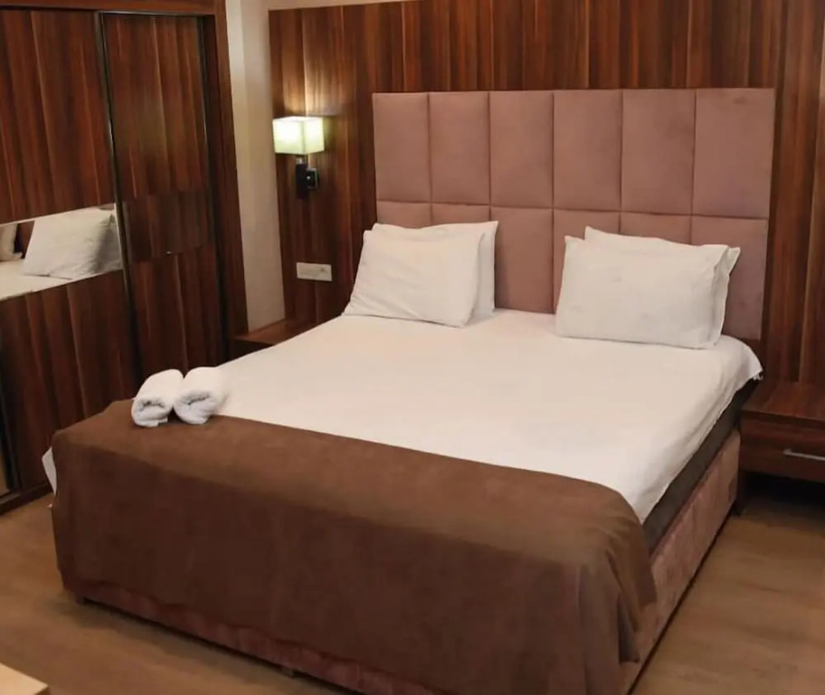 Pilot Apart Hotel