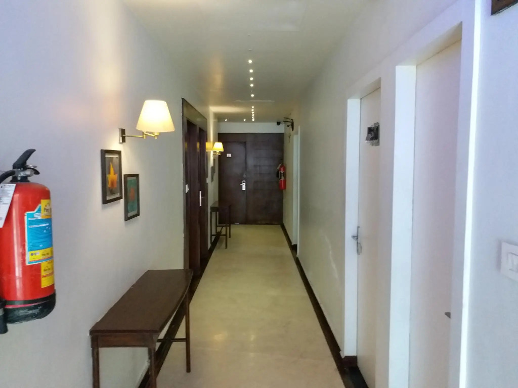 Hotel Maple Inn