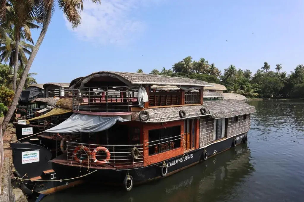 Kera Houseboats Alleppey