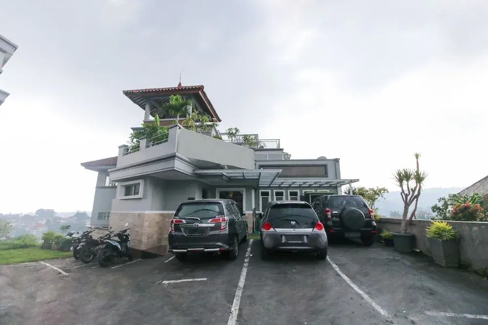 Airy Dago Golf Raya 49 Bandung