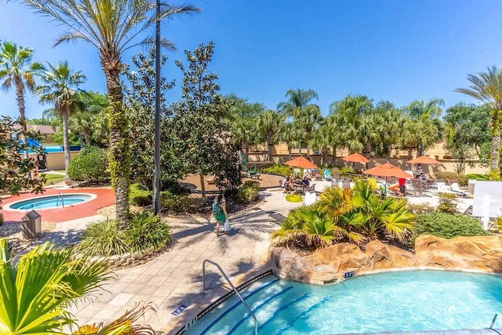 727 Regal Palms