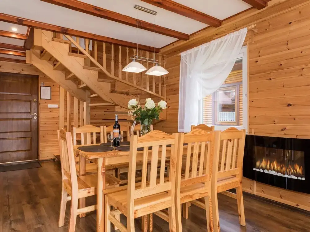 Comfortable houses with swimming pools, Rewal
