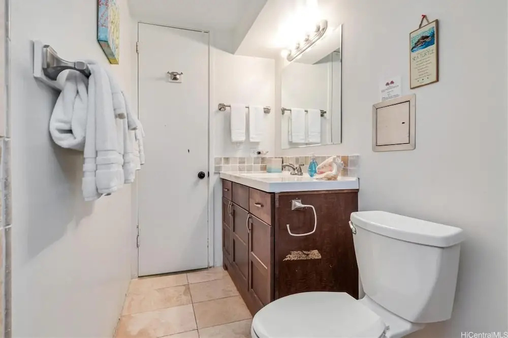 Luxury Oceanview Punaluu Condo