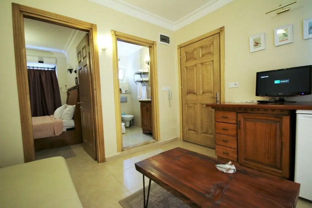 Cundavilla Hotel & Suites