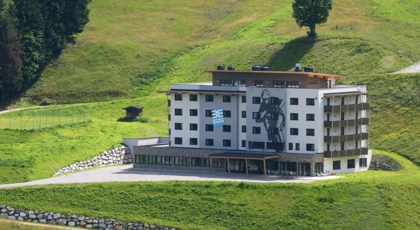 Young Generation Resort Buchegg