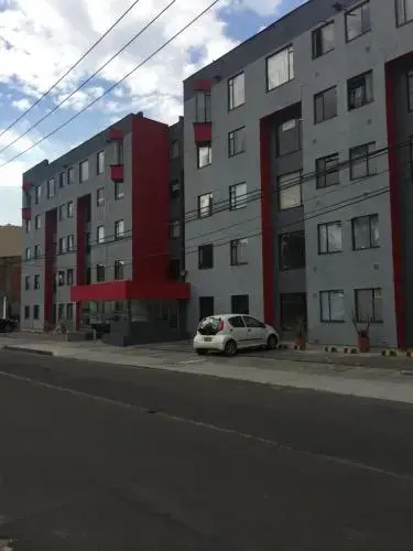 HABITACIóN EN SANTA TERESA