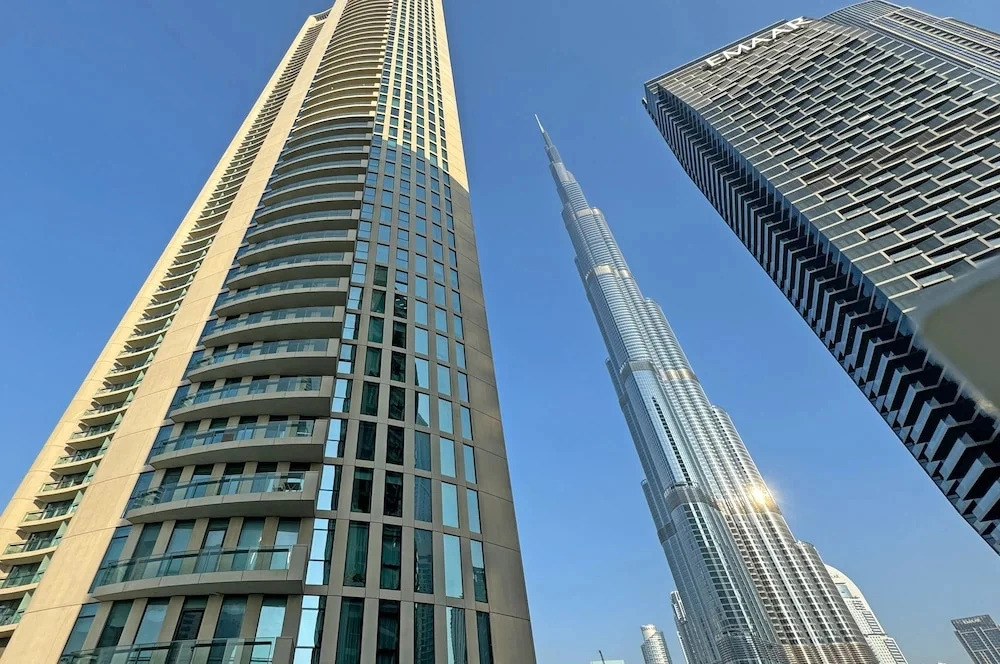 bnbme | Burj Vista Tower 1 | 3 + Maids