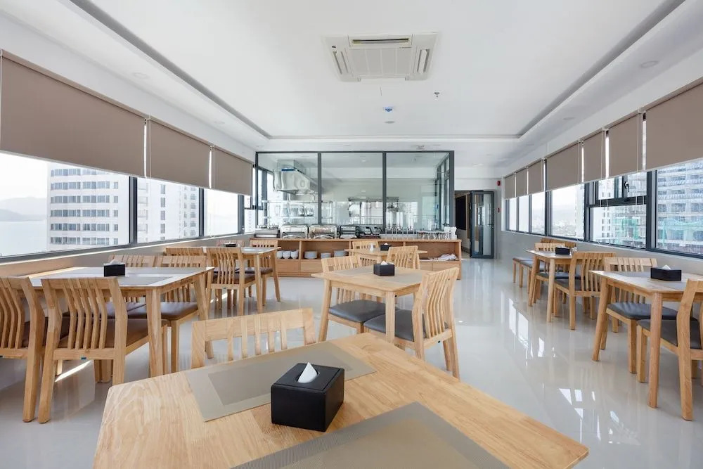 XO Hotel & Apartments