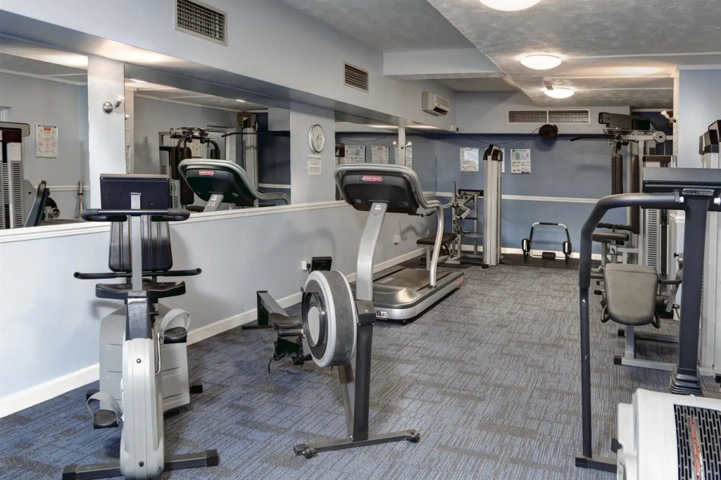 Best Western Premier Heronston Hotel & Spa