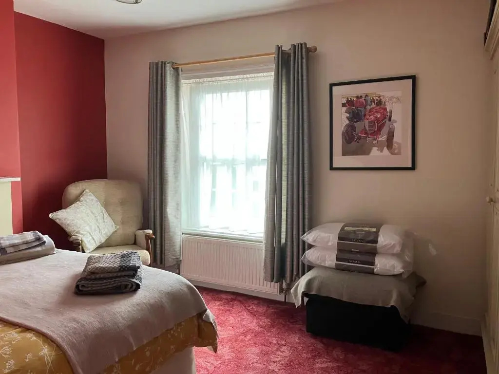Old Sea Captains House 2 Bedroom Littlehampton