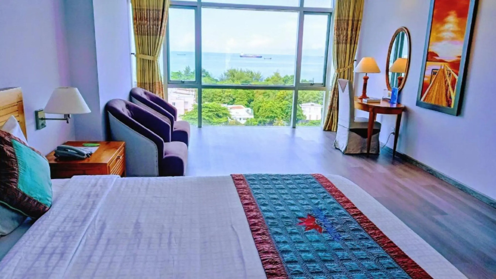 Petro Hotel