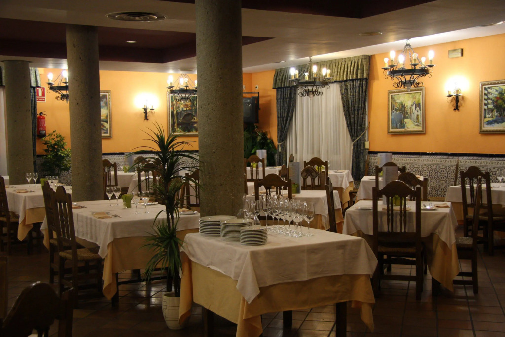 Hotel La Colina