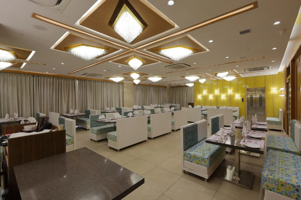 Hotel Pragati The Grand