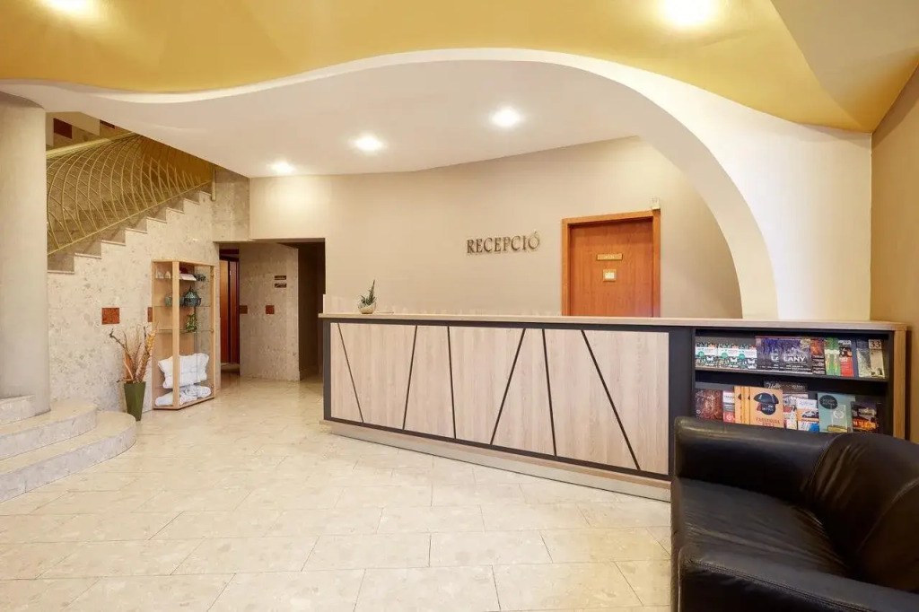 Sándor Hotel