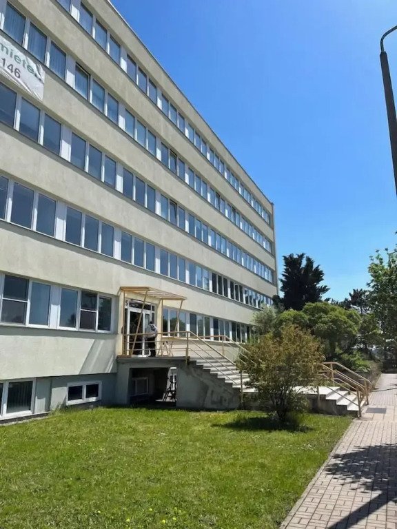 TOP Einzel & Doppelzimmer WLAN, Parkplatz, Küche, Waschmaschine, Zentral & Ruhig