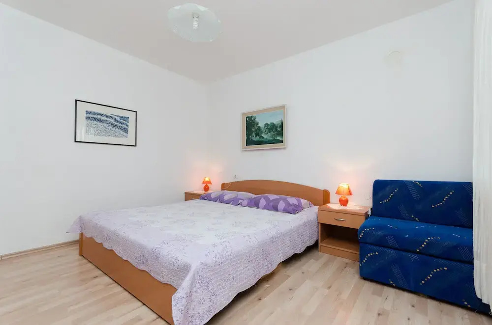 Apartments Mandica