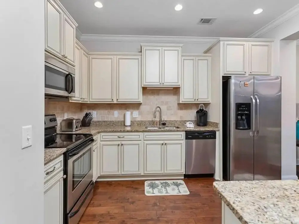 306 Reserve by Hodnett Cooper