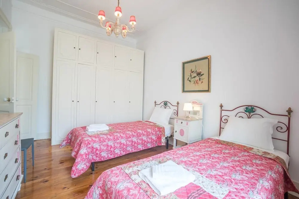Campo Pequeno 3 Bedroom Apartment