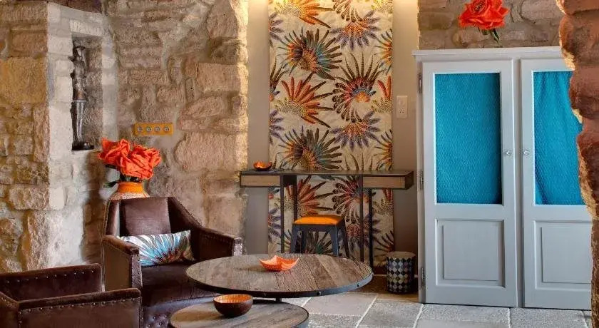 La Maison du Passage - Chambres - Suites premium, Spa, Piscine et Restaurant