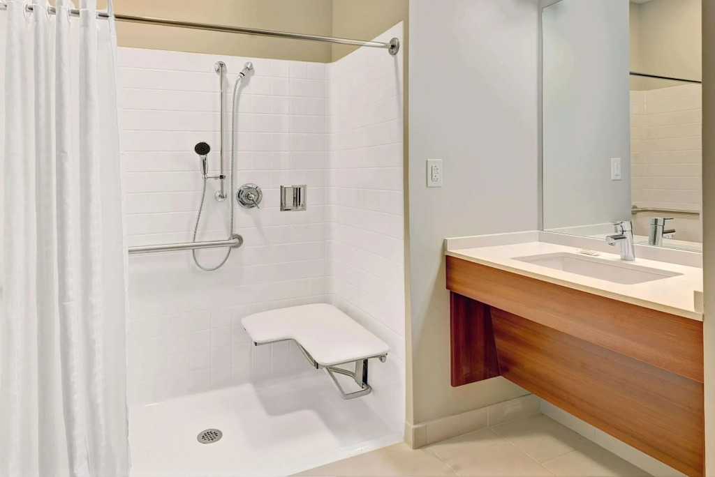 Microtel Inn & Suites by Wyndham Philadelphia Airport Ridley Park