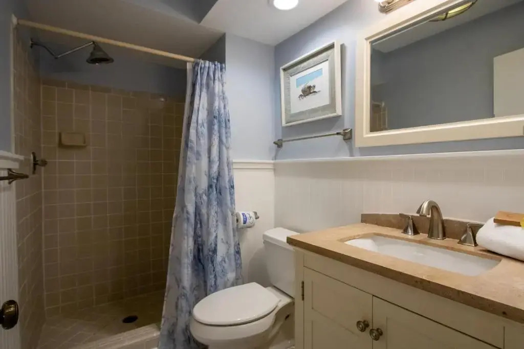Cozy Marsh Villa w/ Amazing Views - Steps to Dining, Pools, & Beach