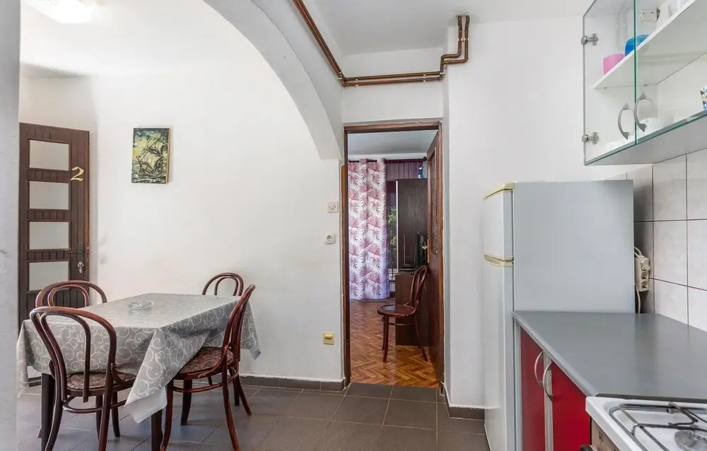 Beautiful Home in Njivice With Wifi and 2 Bedrooms