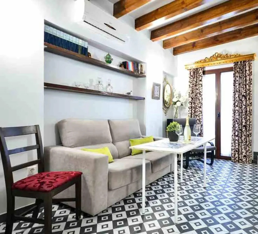 Casa Alfalfa - 2 Bedrooms, Solarium, Private Terrace and Parking