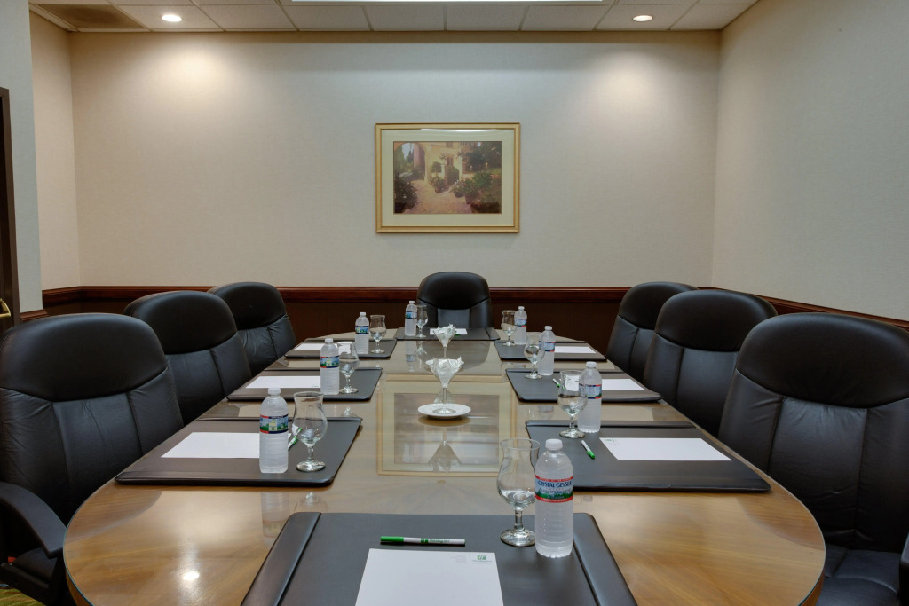Holiday Inn Bridgeport-Trumbull-Fairfield