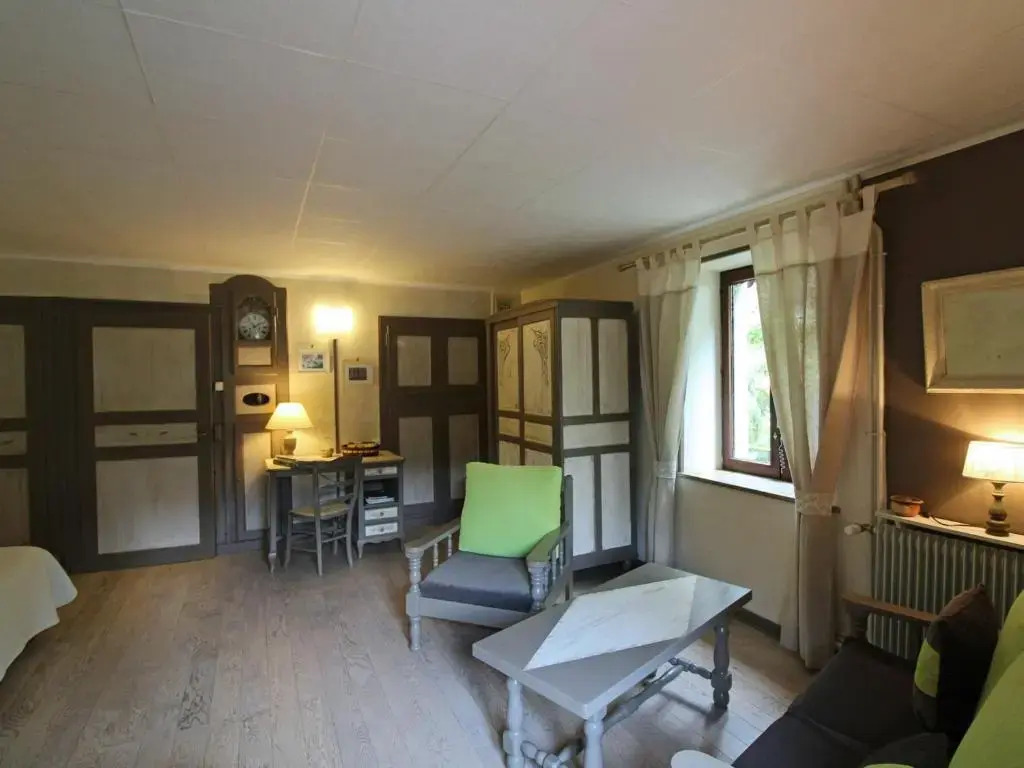 Gîte chaleureux en pleine nature avec terrasse, idéal pour randonnées et vététistes, proche de Gérardmer - FR-1-589-125