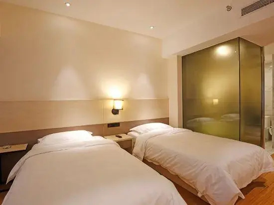 Yes Inn