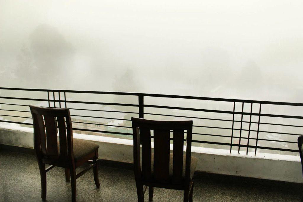 OYO Rooms Bhagsu Waterfall
