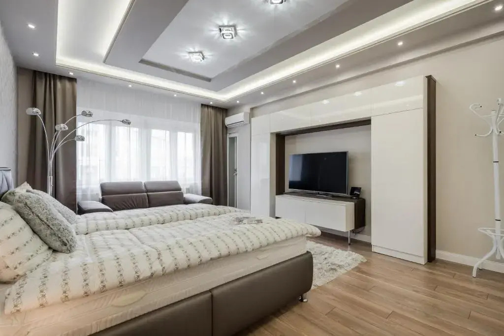 BpR Ethereal Panoramic Suite with A/C & balcony